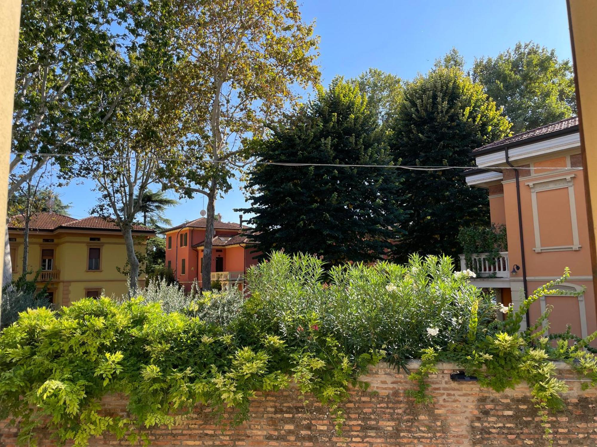 Villa Borgogna 14 à Reggio d'Emilie Extérieur photo